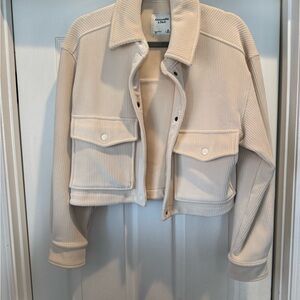 A&F Cropped Corduroy Velour Shirt Jacket